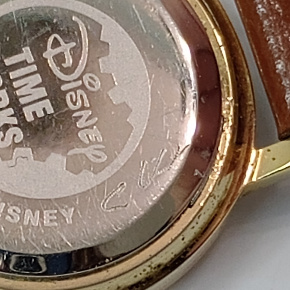 Disney Tinker Bell Floating Rhinestones Gold Tone Quartz Time Works New Battery - Picture 10 of 11